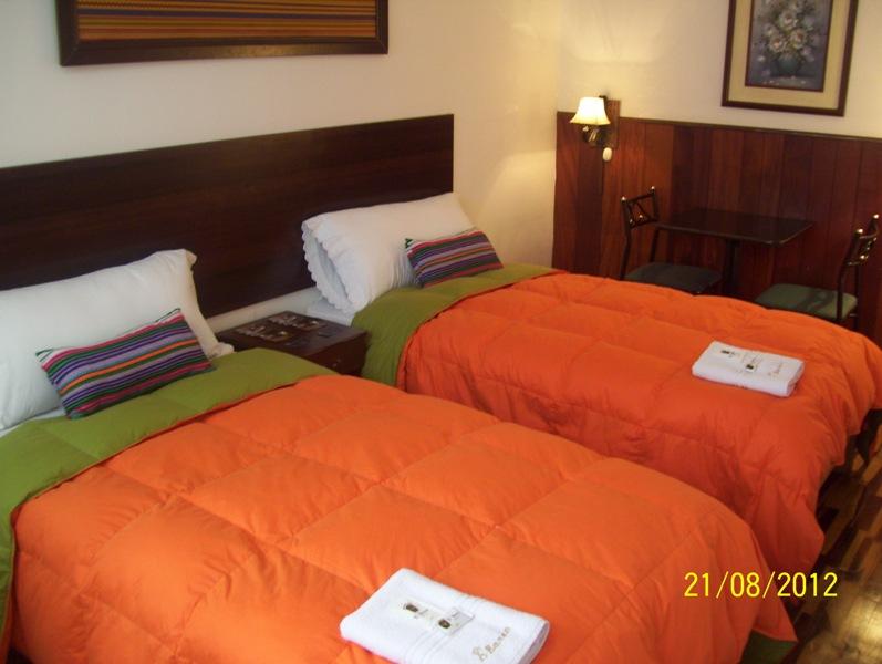 Casahotel Jockey Plaza Mall Лима Стая снимка