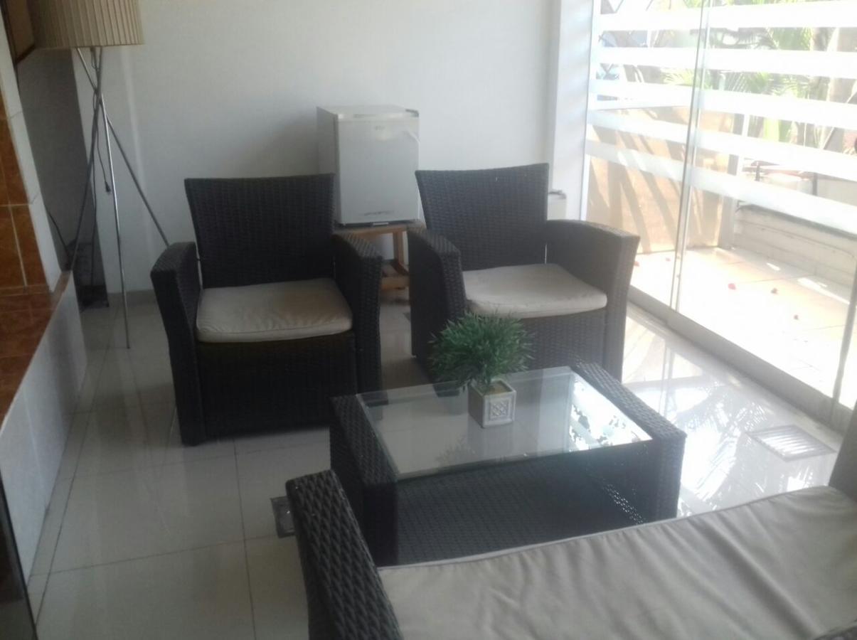 Casahotel Jockey Plaza Mall Лима Екстериор снимка